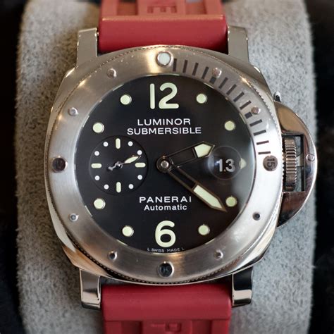 Panerai Luminor Submersible PAM 00024 .